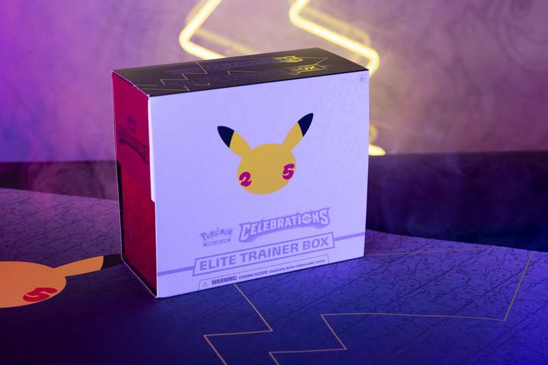 PokÃ©mon TCG (PKMN): CELEBRATIONS ELITE TRAINER BOX